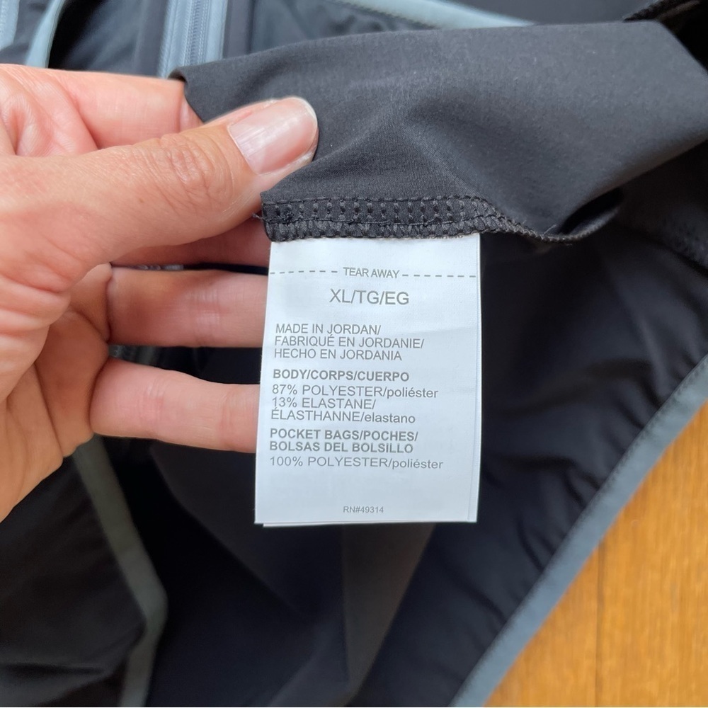 NEW under Armour Voyager Full Zip Wind Golf Jacket UM1918 - Picture 5 of 8
